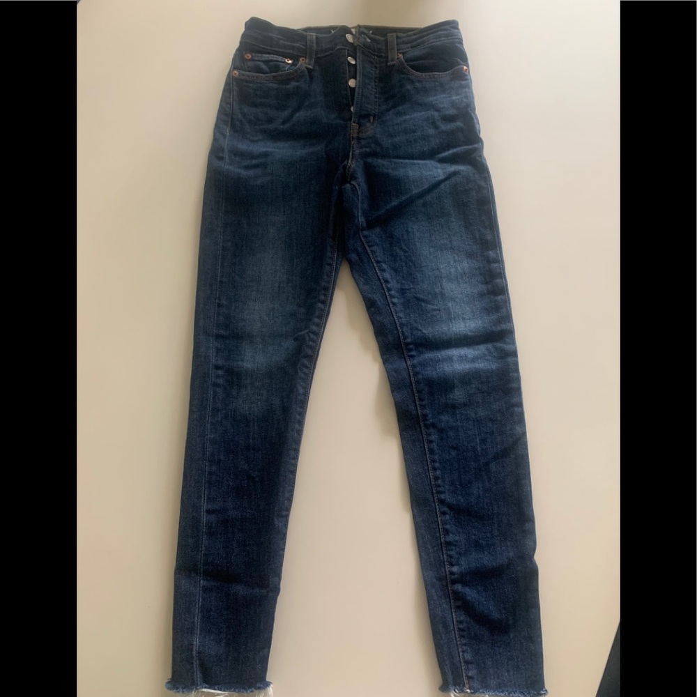 LEVIS Wedge High Rise Skinny Jeans Size 27